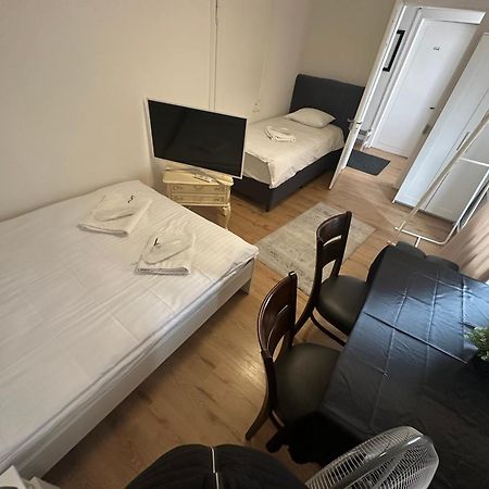 Ntn House Bed & Breakfast Санкт Гален Екстериор снимка