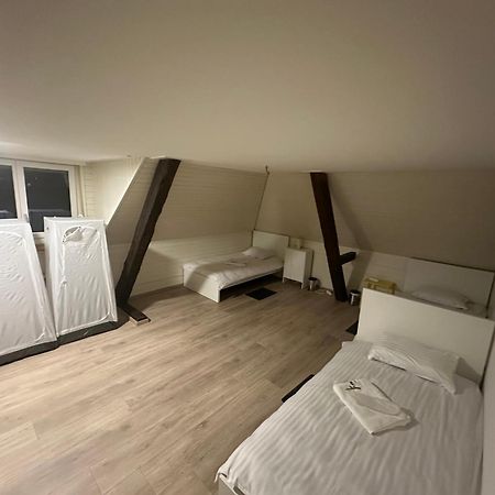 Ntn House Bed & Breakfast Санкт Гален Екстериор снимка