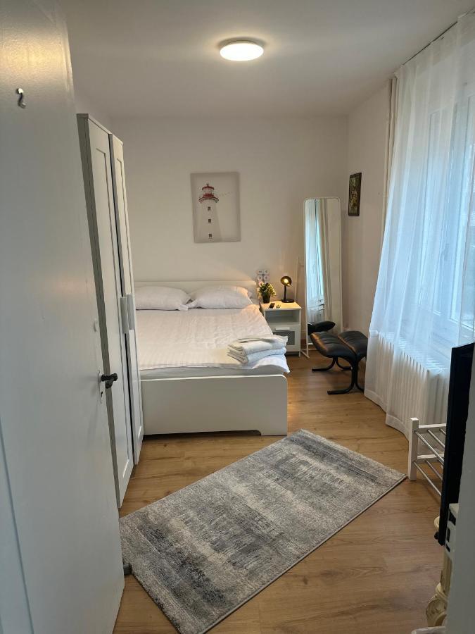 Ntn House Bed & Breakfast Санкт Гален Екстериор снимка