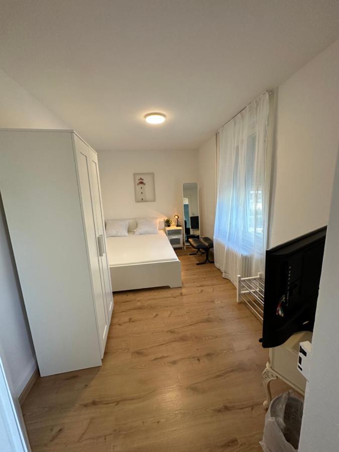 Ntn House Bed & Breakfast Санкт Гален Екстериор снимка